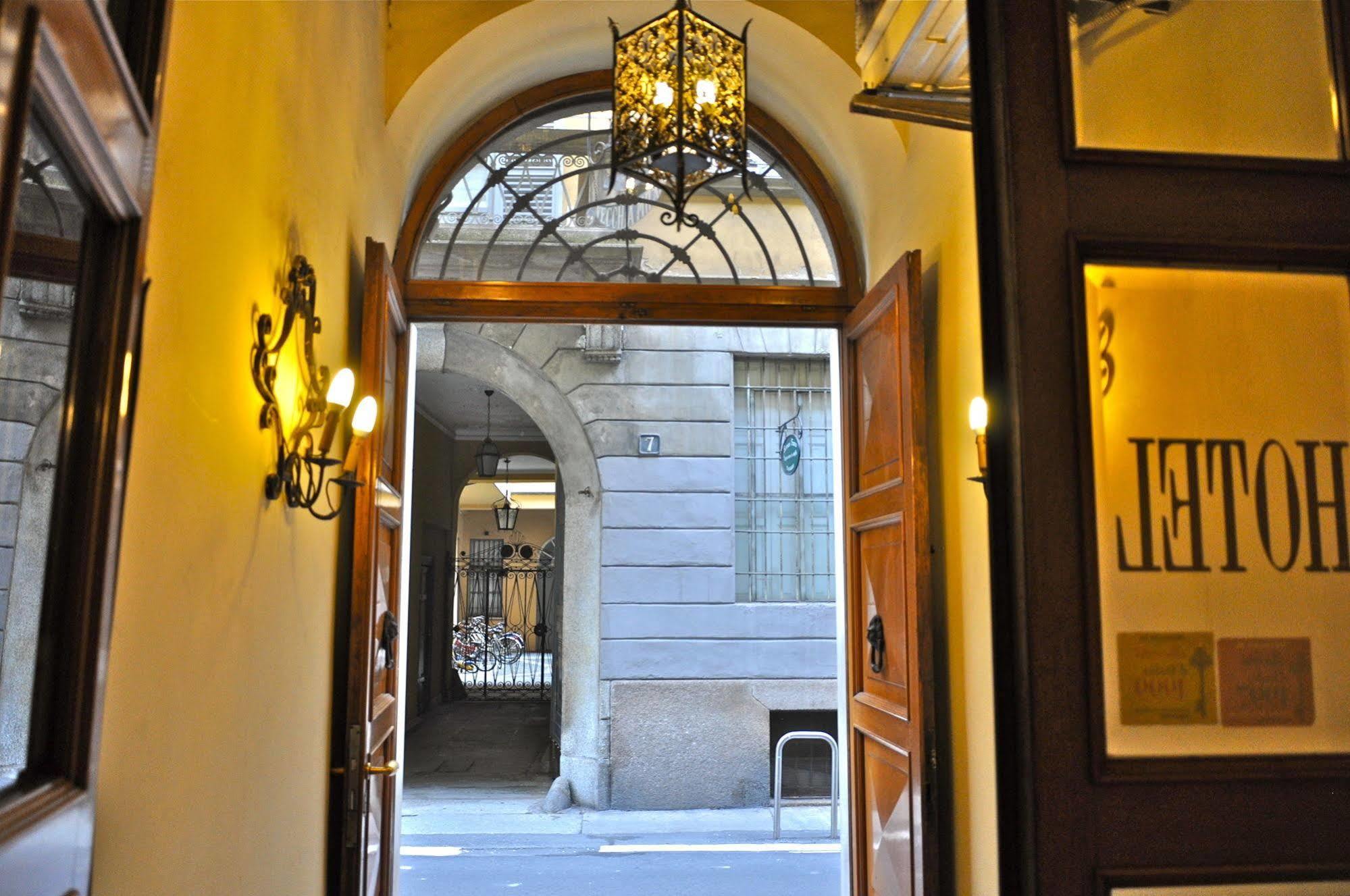 Hotel Vecchia Milano Buitenkant foto