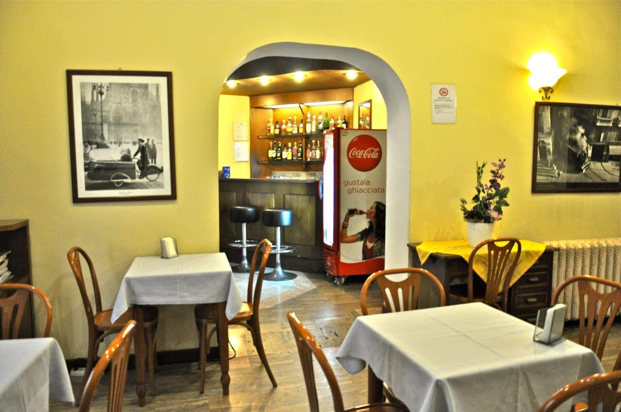 Hotel Vecchia Milano Buitenkant foto